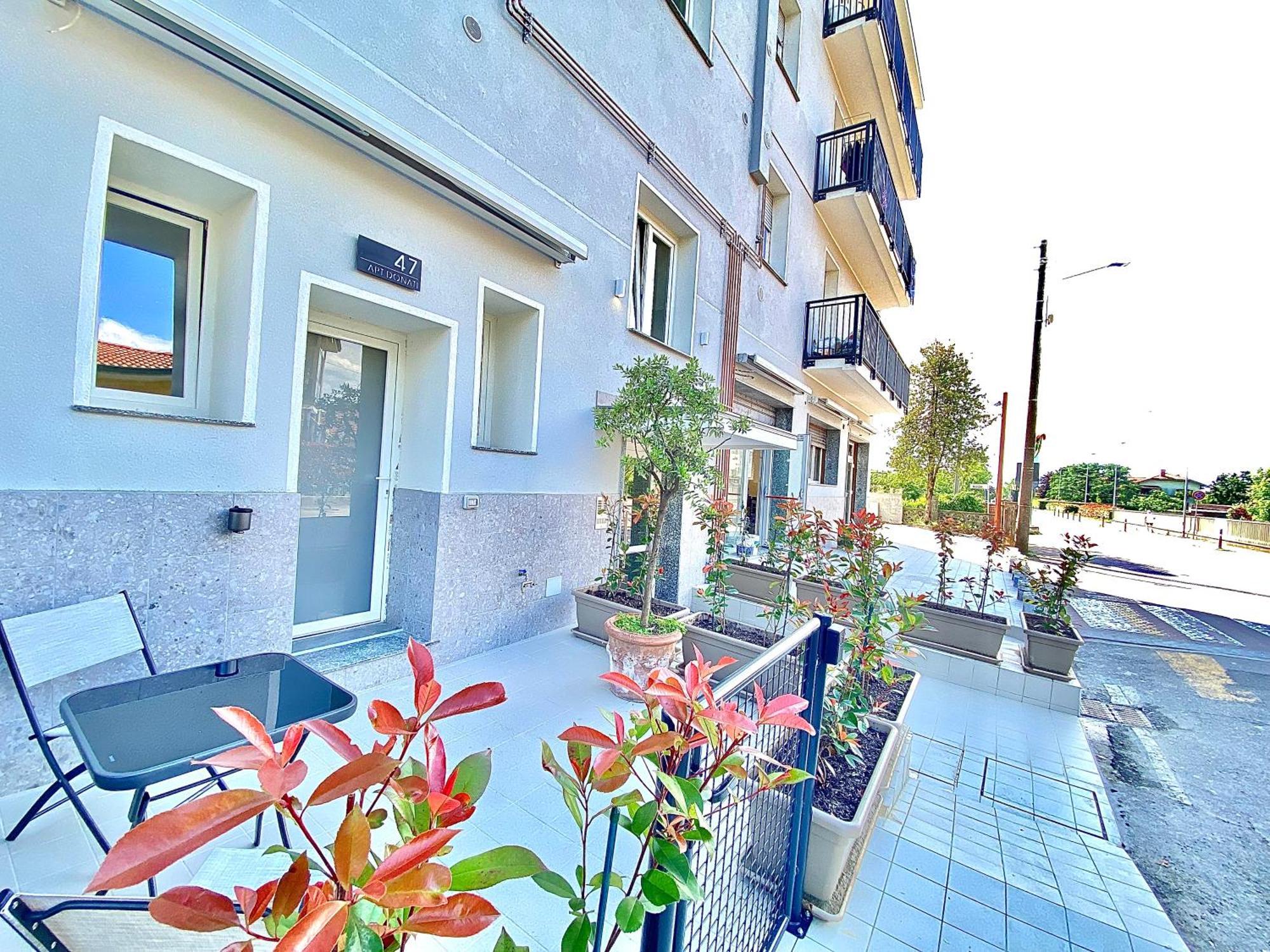 Apt Donati Home, Modernita E Comfort Con Parcheggio Gratuito Privato E Spazio Esterno Privato Cassano D'adda Exterior photo